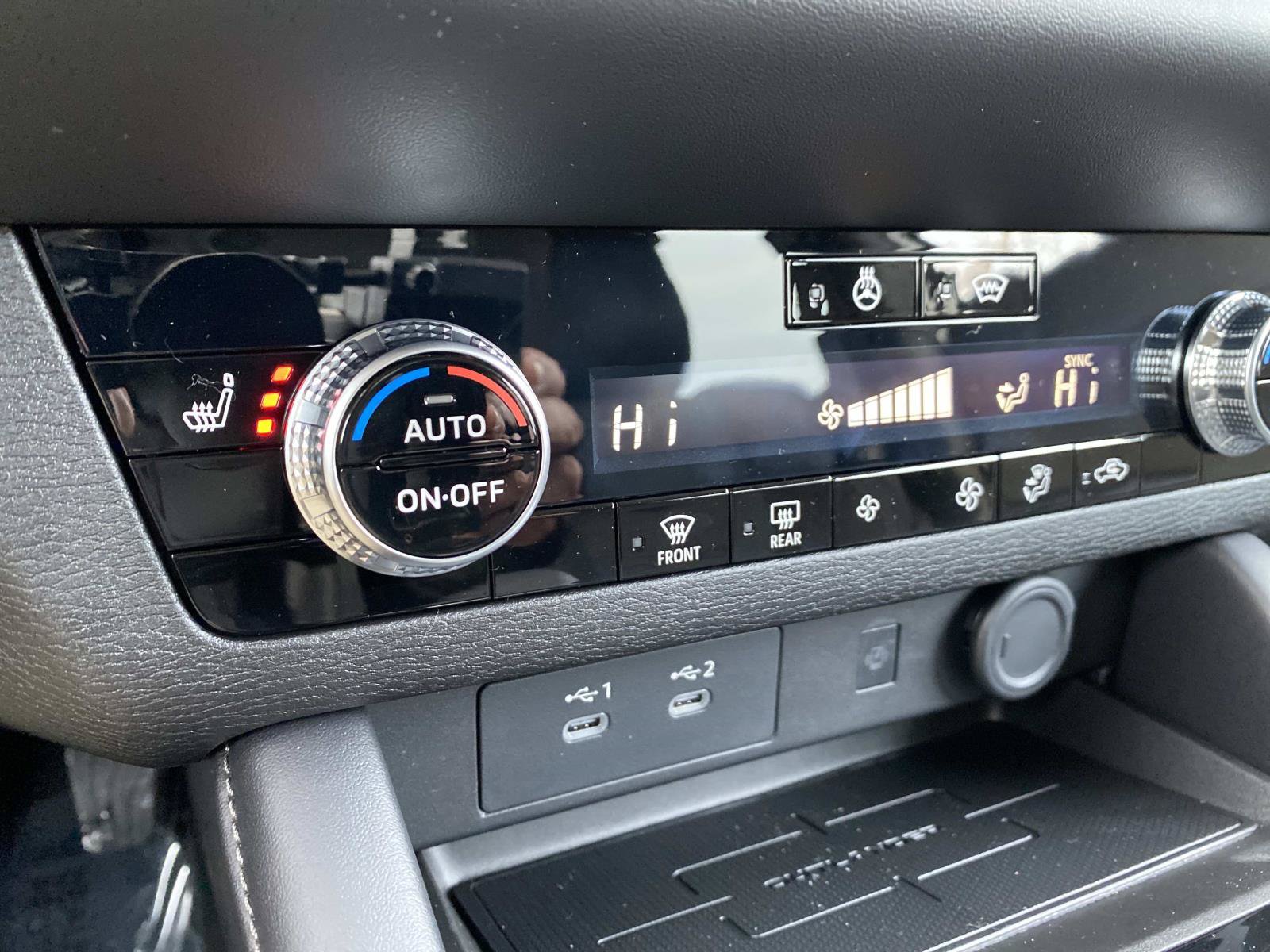 New 2026 Mitsubishi Outlander SE AWD/4WD image 15