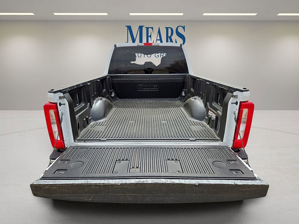 Used 2024 Ford F250 XLT w/ FX4 Off-Road Package image 12