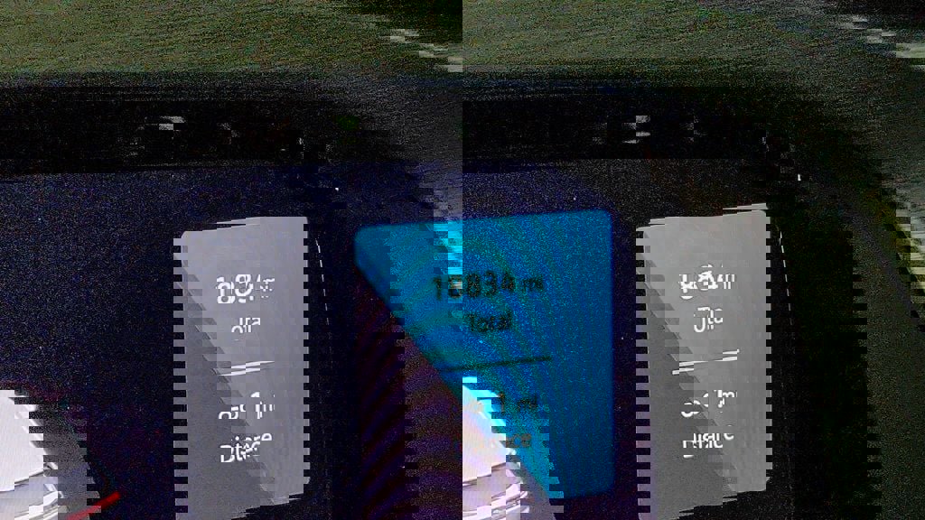 Used 2024 Volkswagen Atlas Cross Sport SE image 13