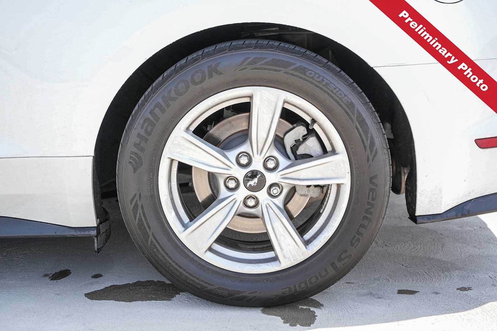 Used 2022 Ford Mustang Convertible RWD image 11