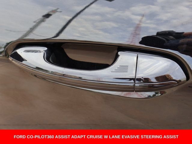 Used 2022 Ford Edge SEL AWD/4WD image 19