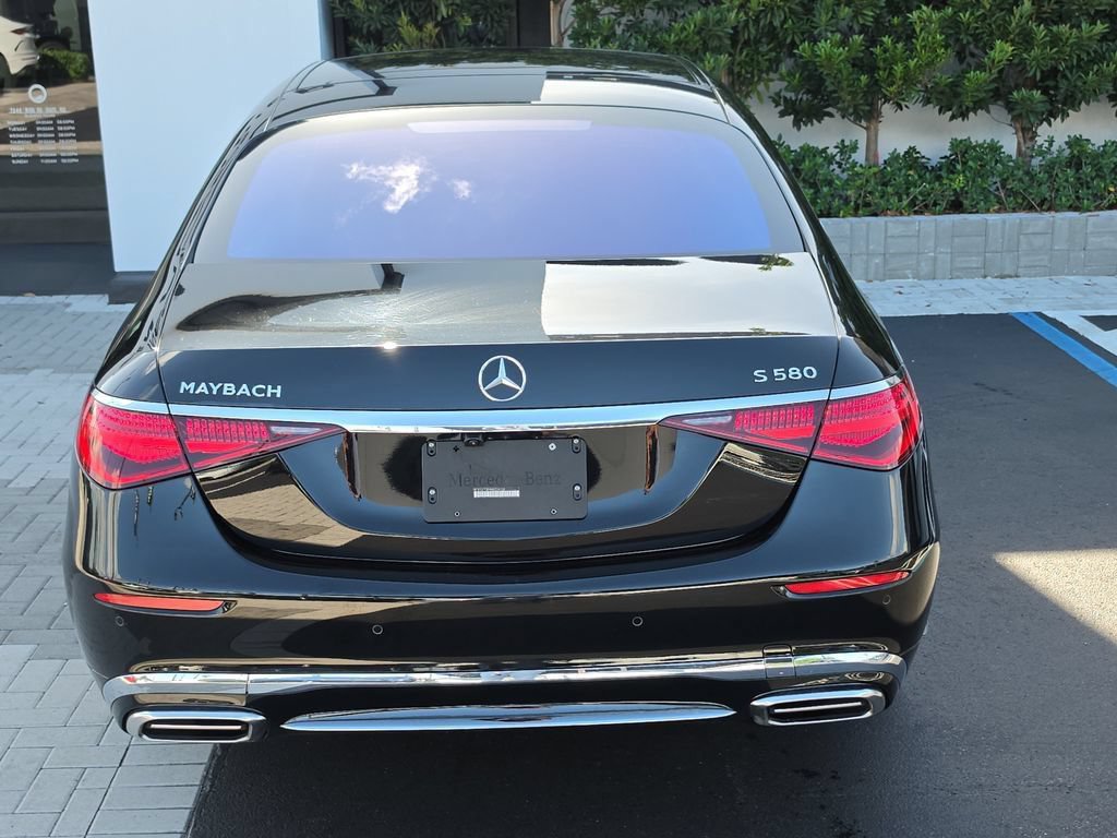 Used 2021 Mercedes-Benz Maybach S 580 4MATIC image 5