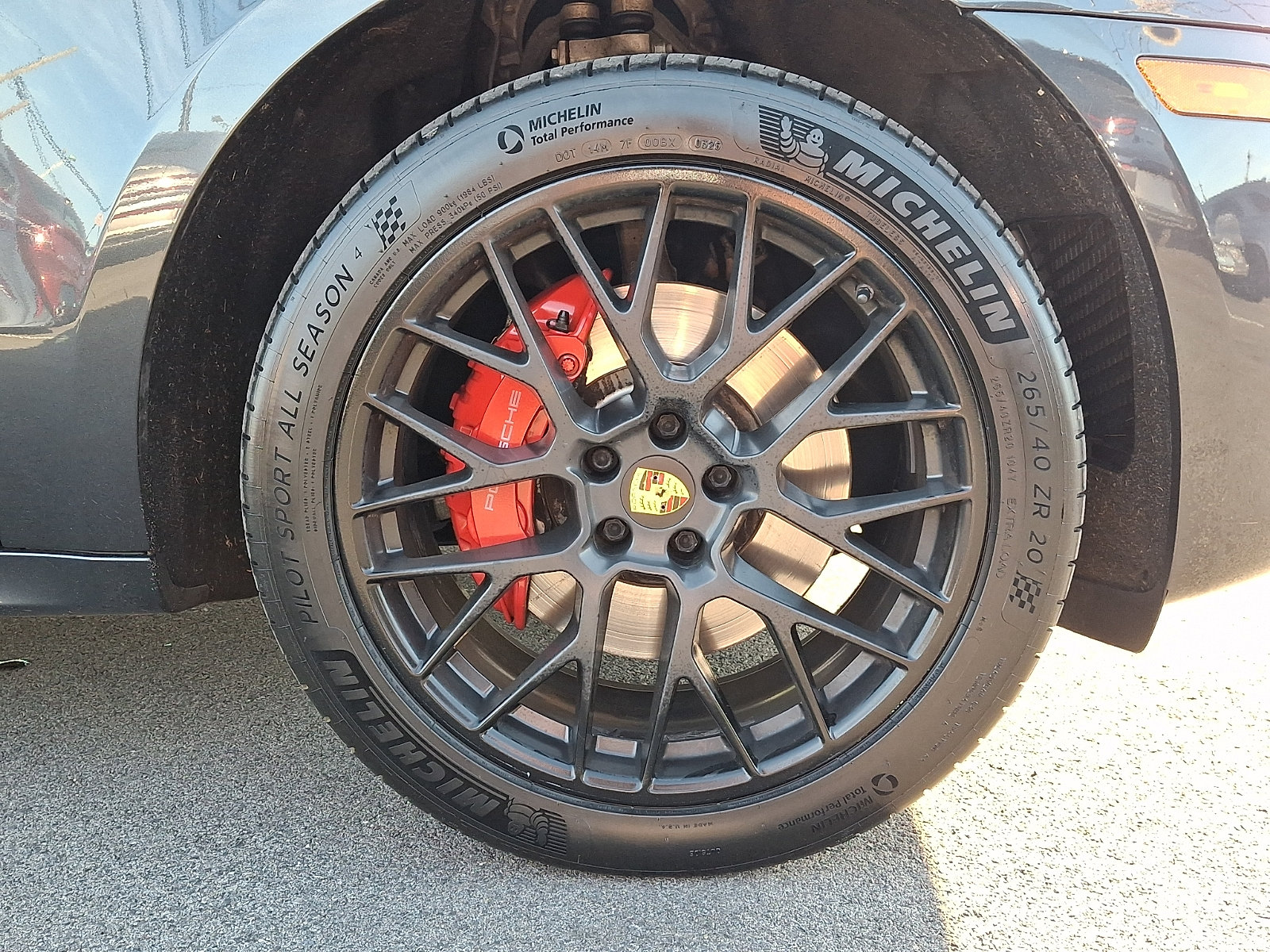 Used 2017 Porsche Macan GTS AWD/4WD image 8