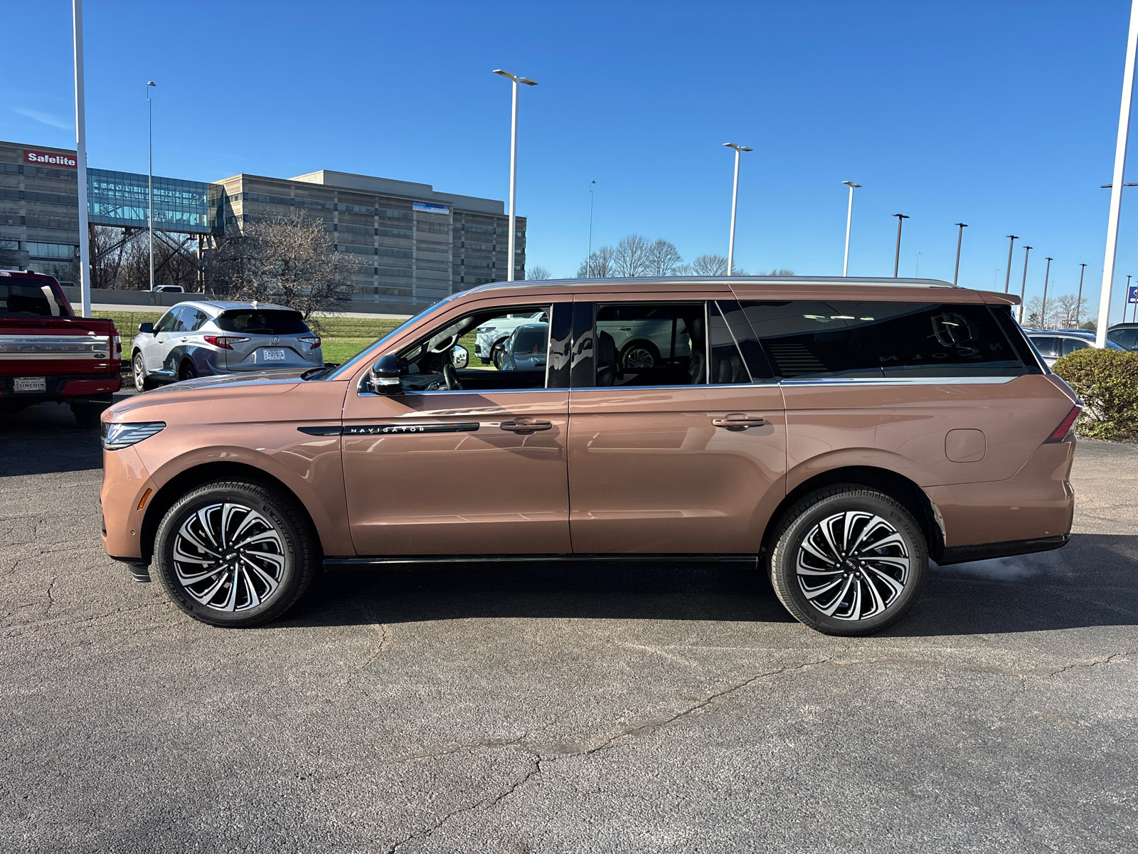 New 2025 Lincoln Navigator L Black Label image 4