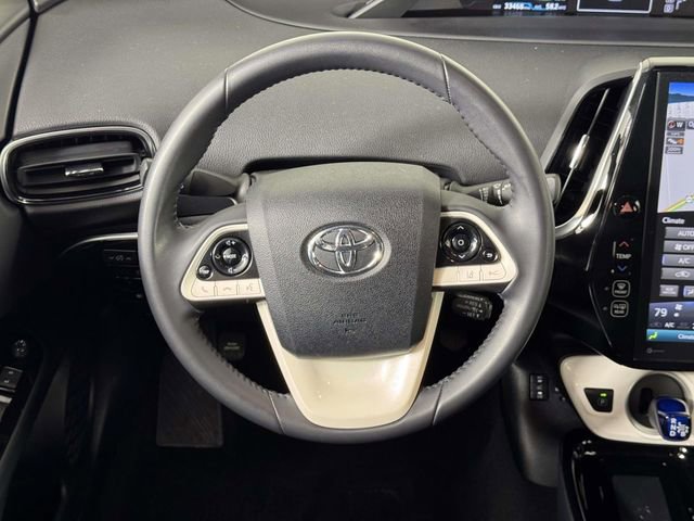 Used 2018 Toyota Prius Prime Premium FWD image 19