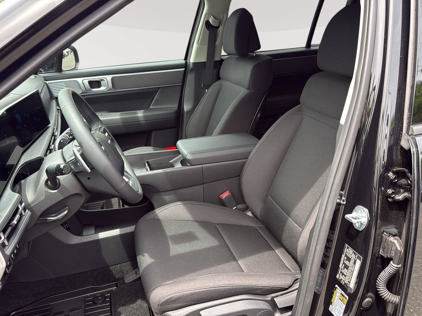 Used 2026 Hyundai Santa Fe SE AWD/4WD image 31