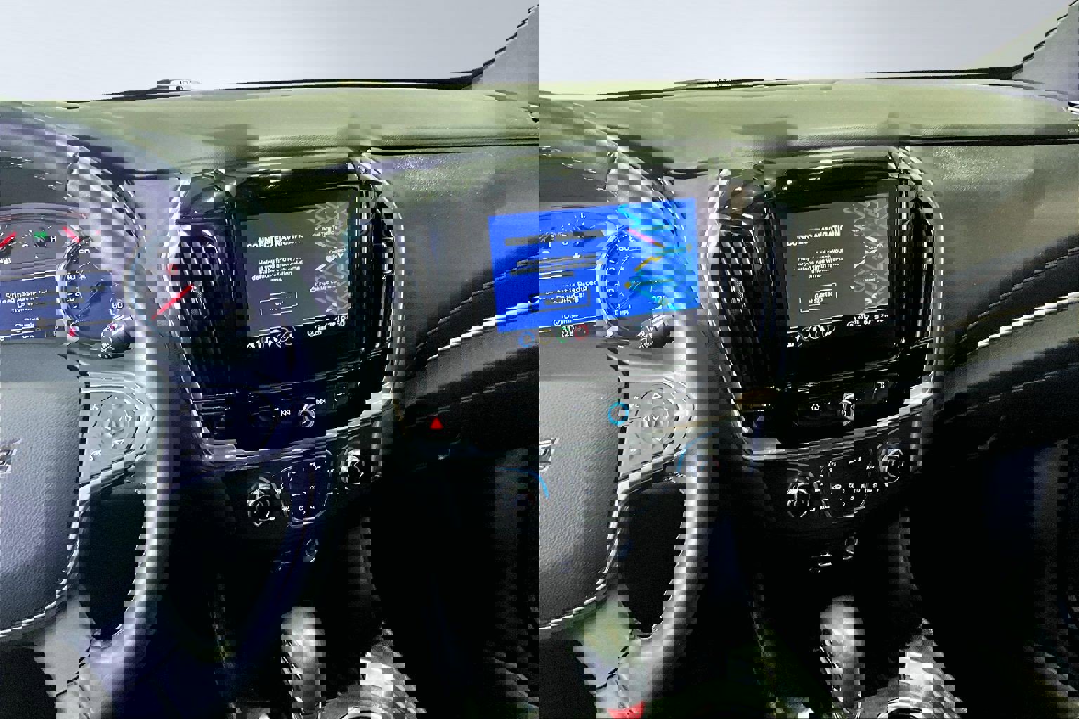 Used 2023 Chevrolet Traverse RS image 9