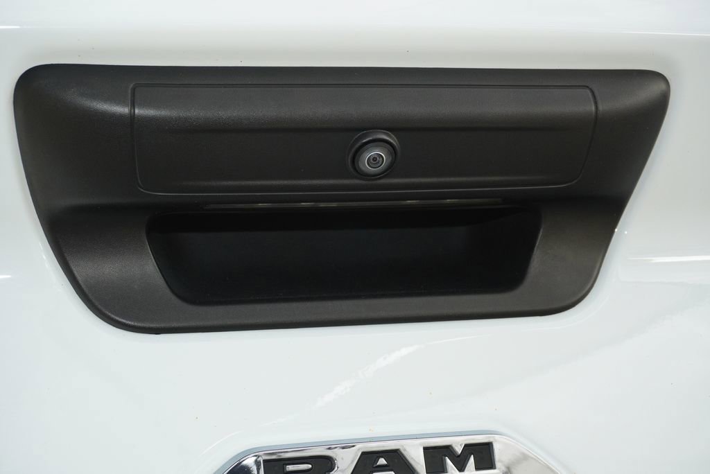 Used 2024 RAM 2500 Tradesman w/ Chrome Appearance Group image 30
