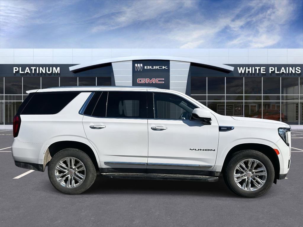 Used 2024 GMC Yukon SLT image 2