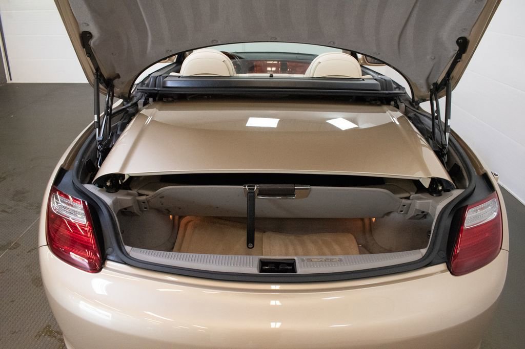 Used 2008 Lexus SC 430 Convertible RWD image 26