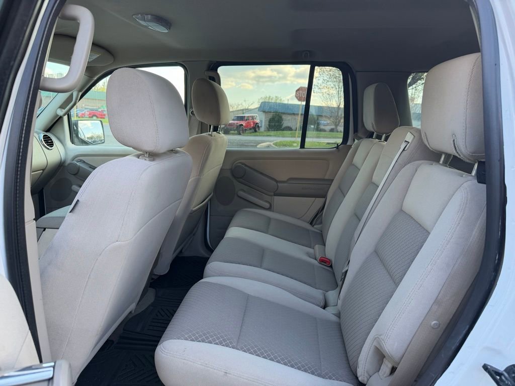 Used 2006 Ford Explorer XLS image 10