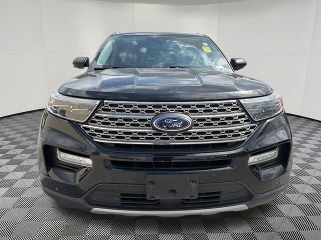 Used 2021 Ford Explorer Limited w/ Equipment Group 301A AWD/4WD image 15