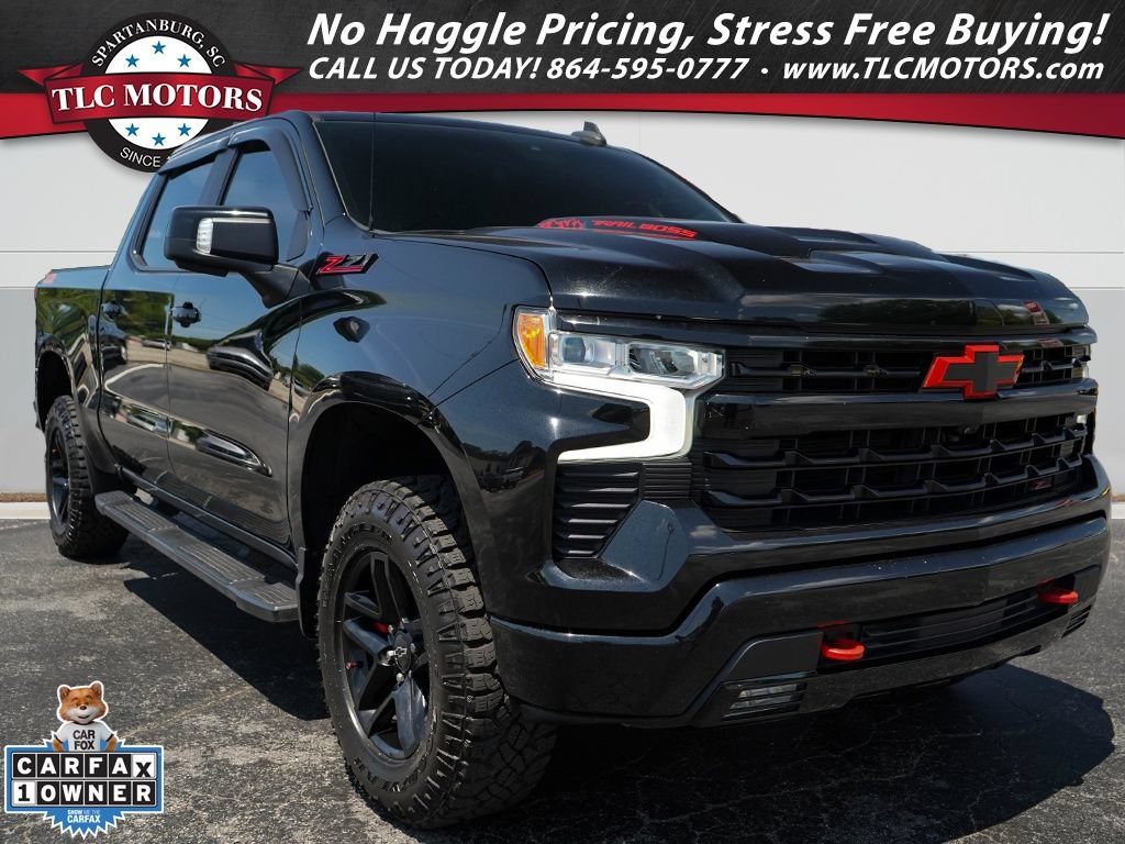 Used 2022 Chevrolet Silverado 1500 LT Trail Boss w/ LT Trail Boss Premium Package AWD/4WD image 1