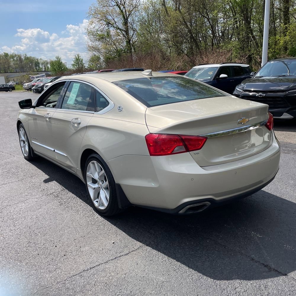 Used 2015 Chevrolet Impala LTZ FWD image 4