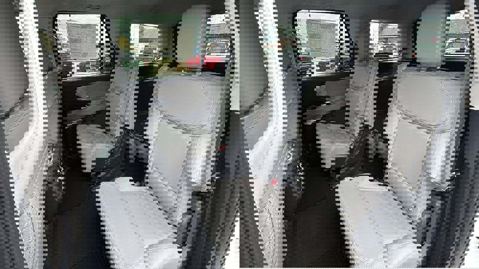 New 2026 Ford Expedition Active image 44