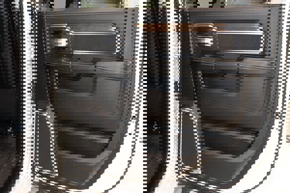 Used 2024 RAM 3500 Laramie image 76