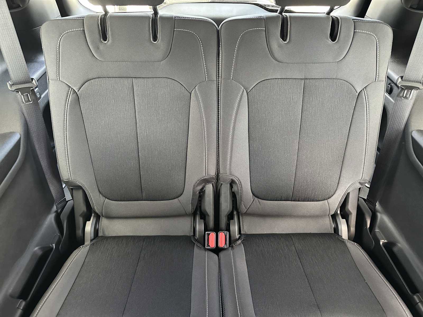 New 2025 Jeep Grand Cherokee L Laredo image 21