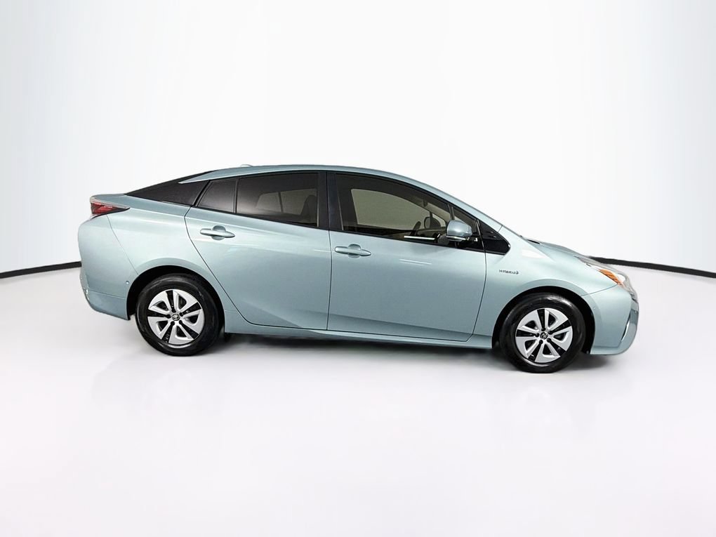 Used 2017 Toyota Prius Two w/ Prius Two Safety Plus Package FWD image 11