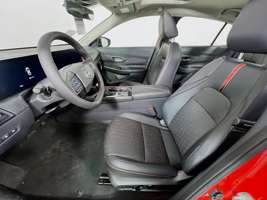 New 2026 Nissan Sentra SR w/ SR Premium Package FWD image 19