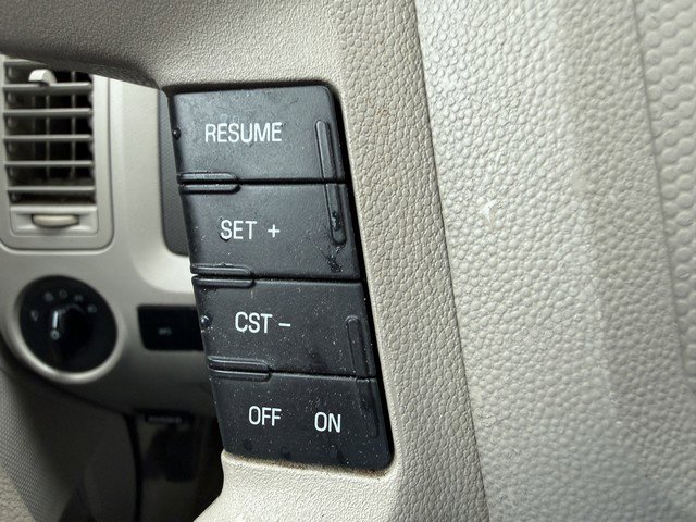 Used 2008 Ford Escape XLT AWD/4WD image 22