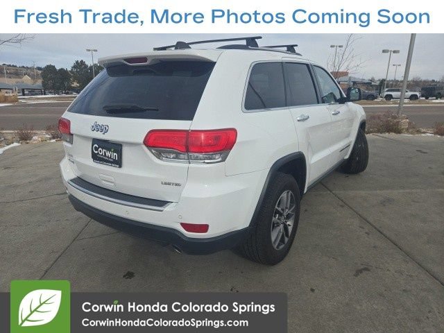 Used 2017 Jeep Grand Cherokee Limited AWD/4WD image 7