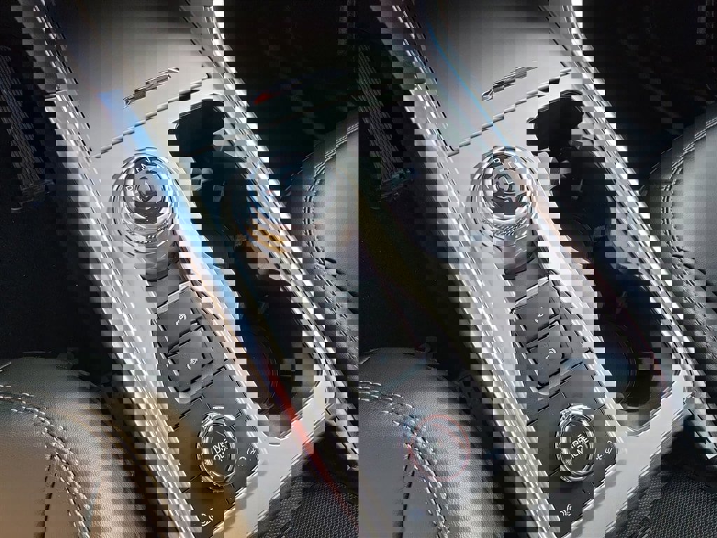 Used 2023 Ford Explorer XLT w/ Equipment Group 202A image 19