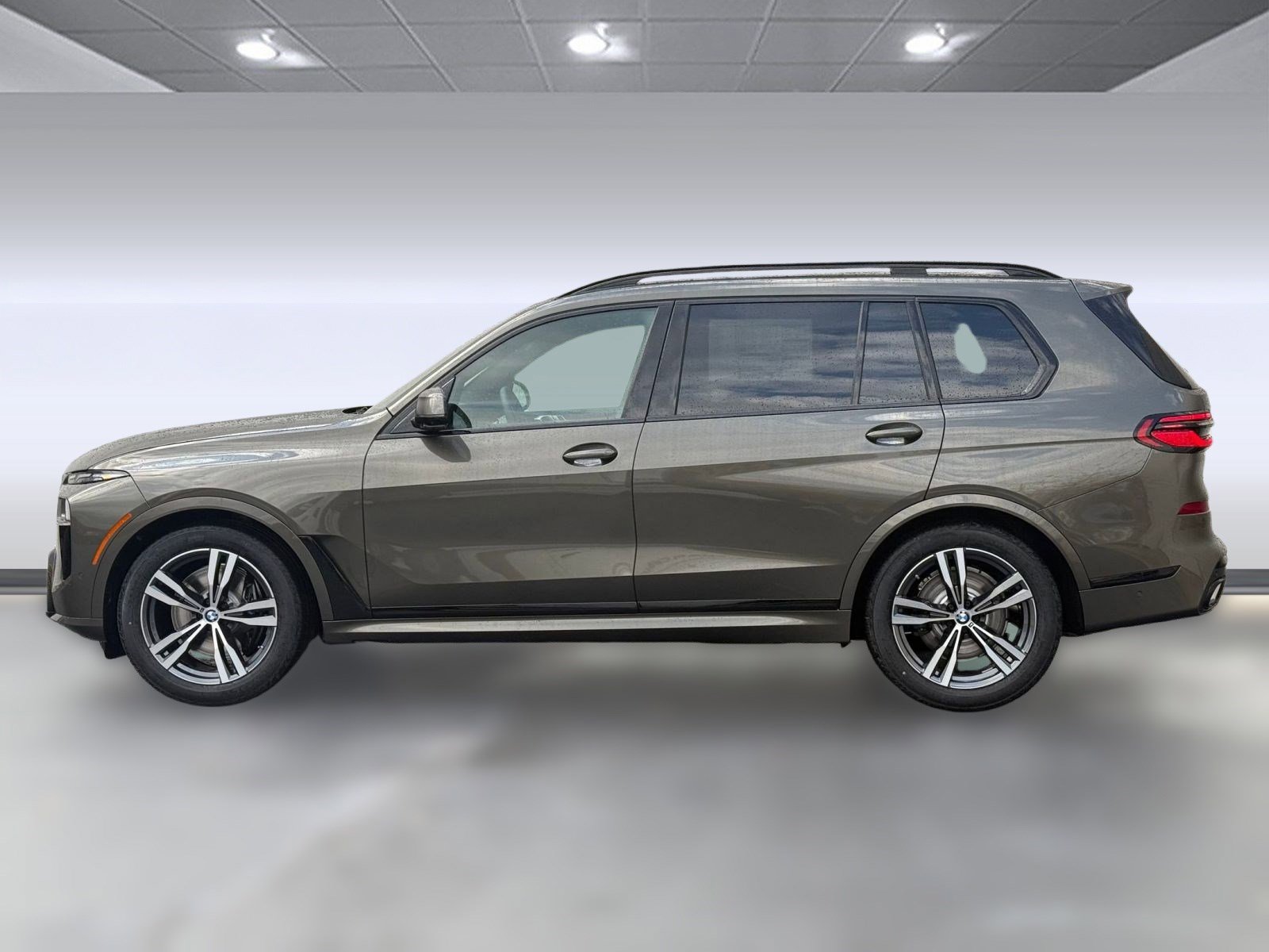New 2026 BMW X7 xDrive40i w/ Executive Package image 2