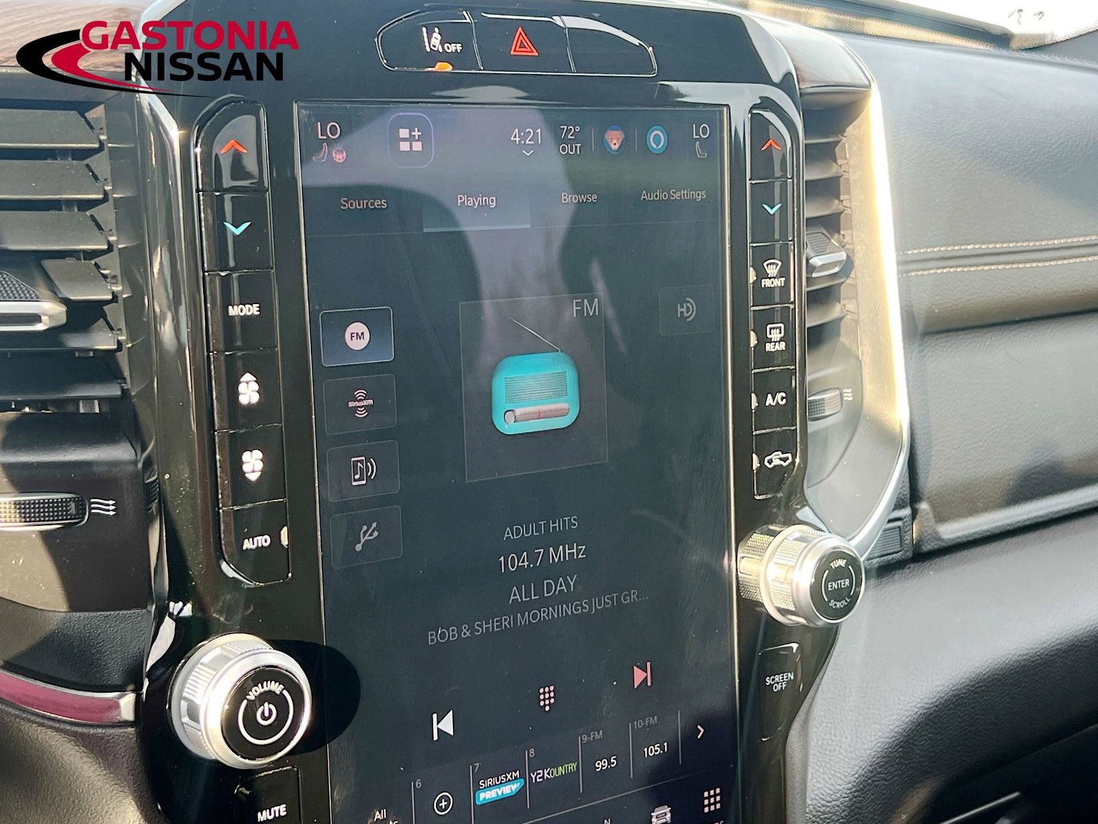 Used 2025 RAM 1500 Laramie image 19