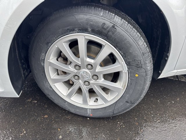 Used 2020 Chevrolet Sonic LT image 28