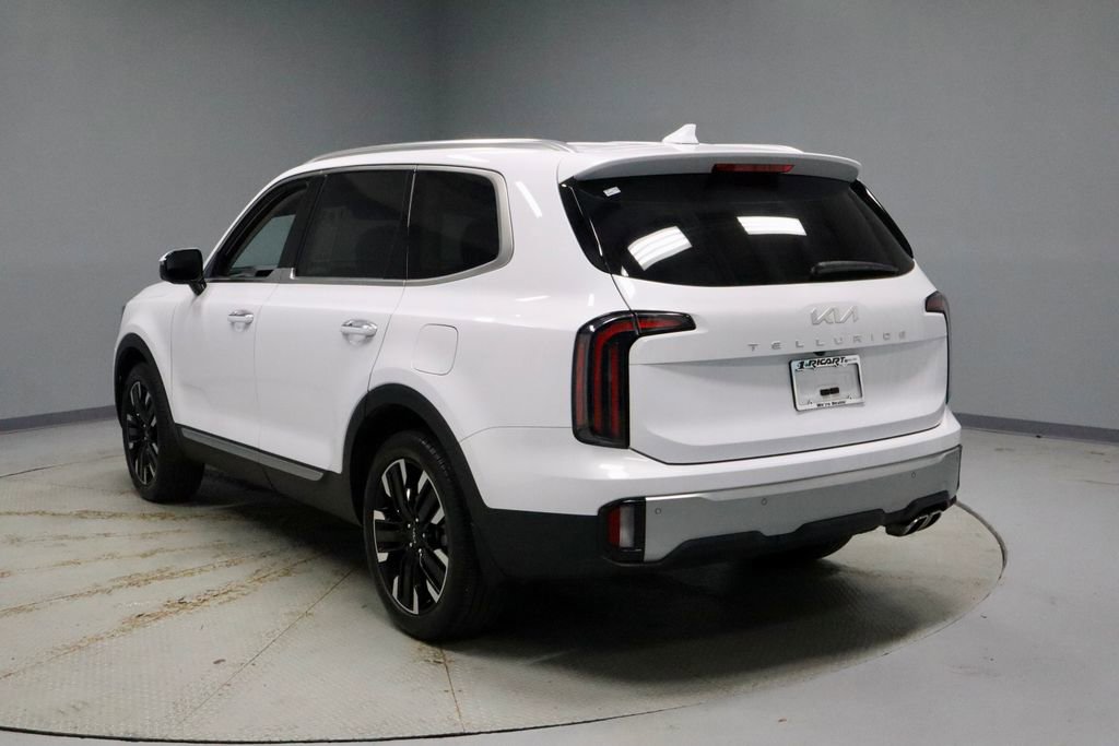 Used 2023 Kia Telluride SX image 11