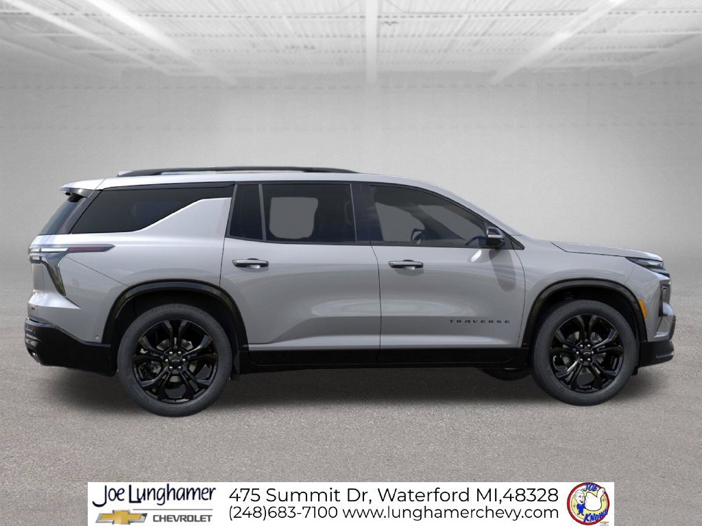 New 2027 Chevrolet Traverse RS w/ LPO, Floor Liner Package AWD/4WD image 5