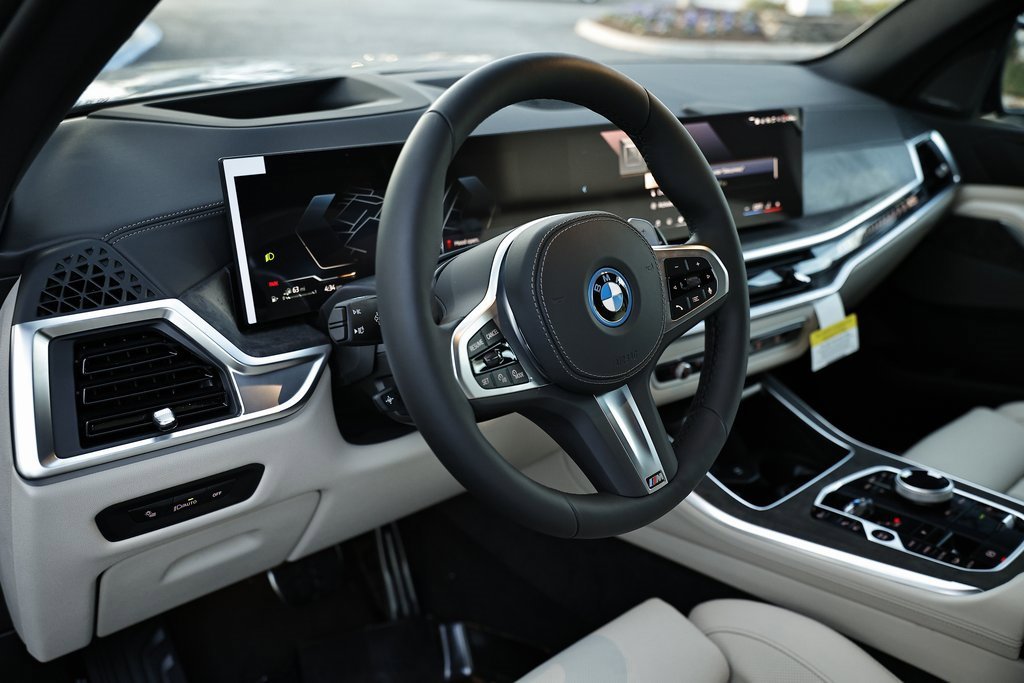 New 2026 BMW X5 xDrive50e w/ Executive Package image 20