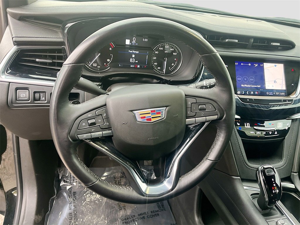 Used 2024 Cadillac XT6 Premium Luxury image 11