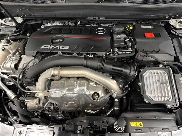 Used 2025 Mercedes-Benz GLB 35 AMG 4MATIC image 10