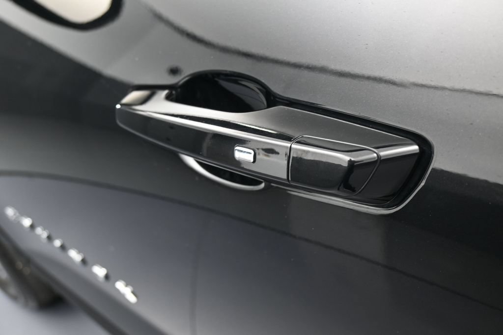 Used 2025 Chevrolet Equinox LT FWD image 33