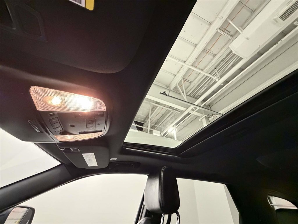 Certified 2021 Dodge Durango R/T w/ Blacktop Package image 27