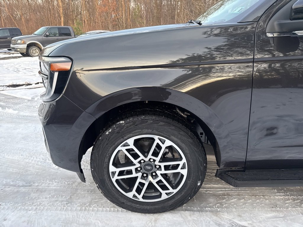 New 2026 Ford Expedition Max Active image 6
