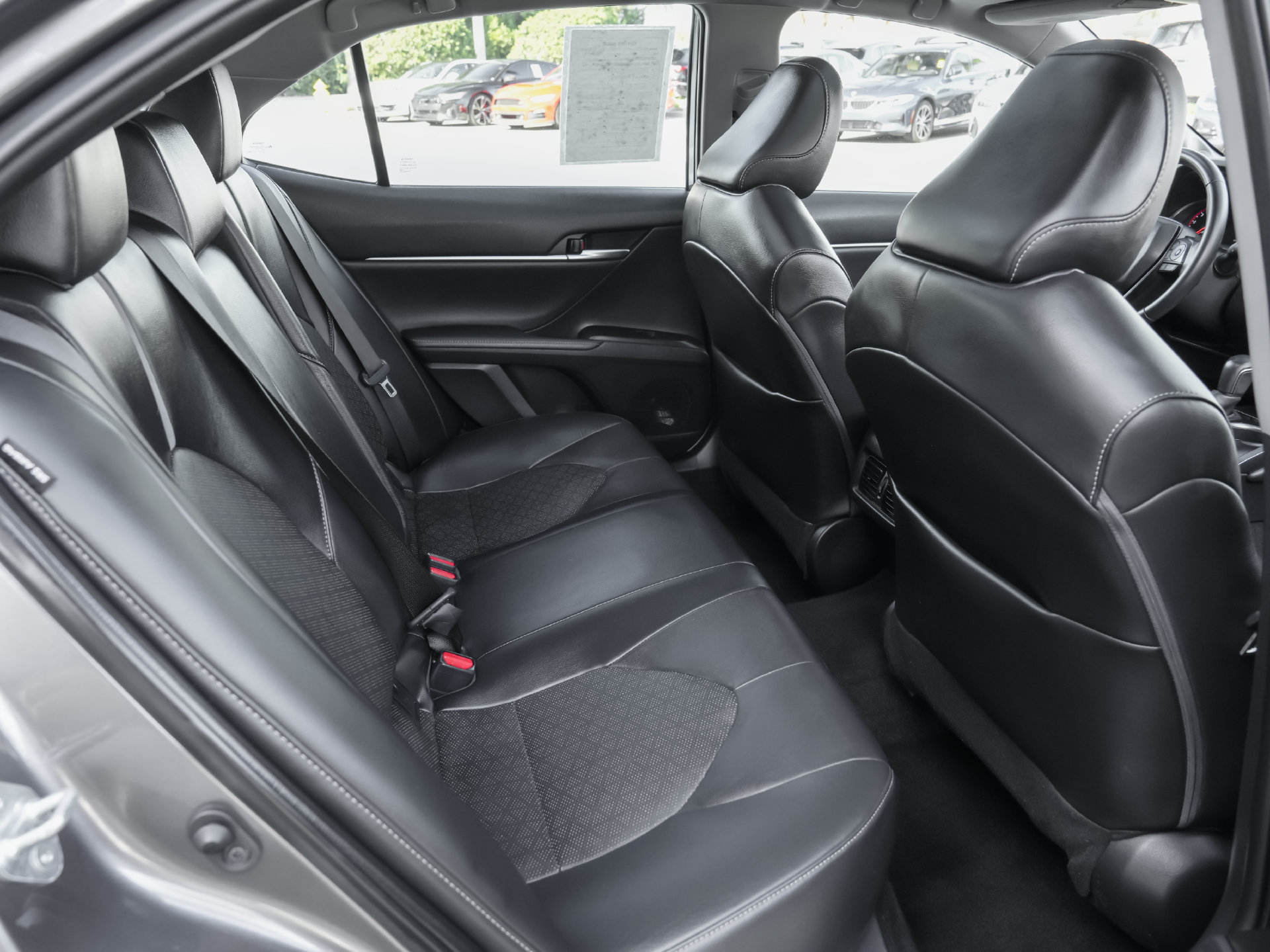 Used 2022 Toyota Camry XSE w/ Navigation Package FWD image 8