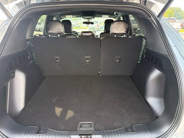 Used 2024 Ford Escape ST-Line w/ Tech Pack #1 AWD/4WD image 13