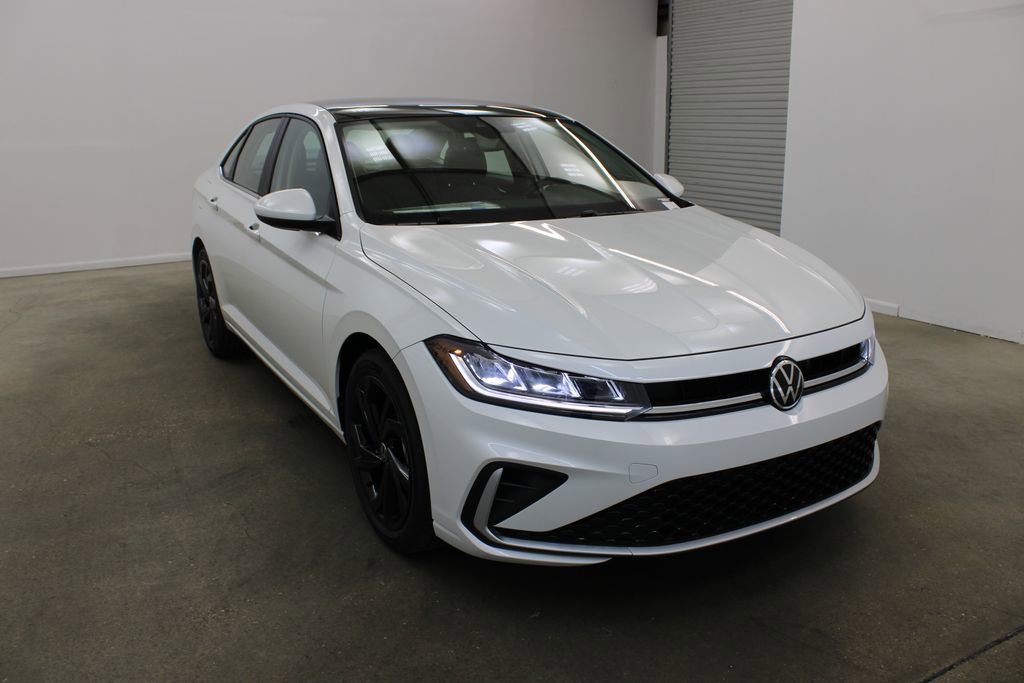 New 2026 Volkswagen Jetta SE FWD image 6