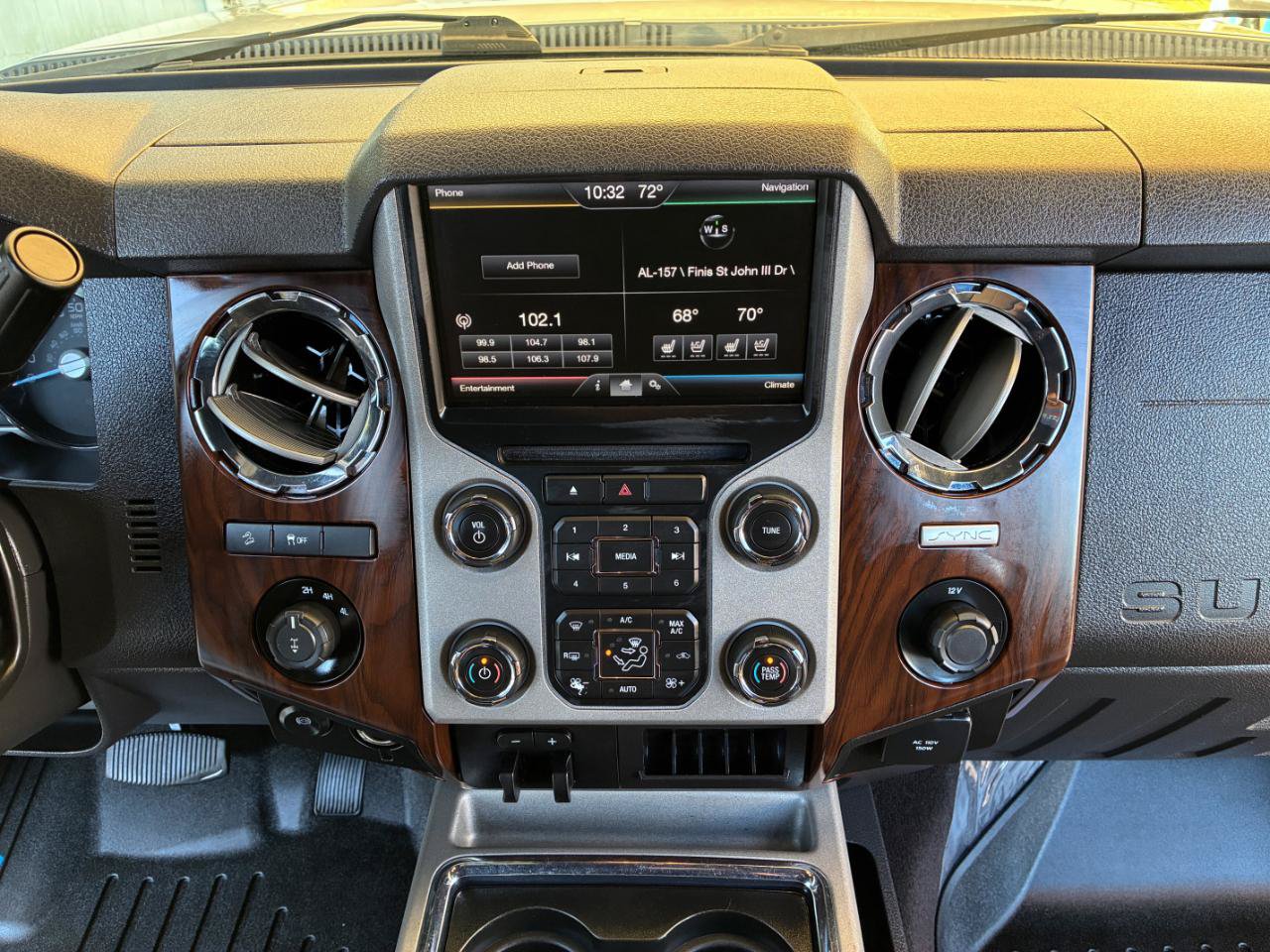 Used 2015 Ford F250 Lariat w/ Lariat Ultimate Package AWD/4WD image 22