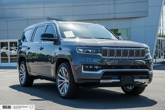 Used 2023 Jeep Grand Wagoneer 4WD w/ Flexible Seating Group