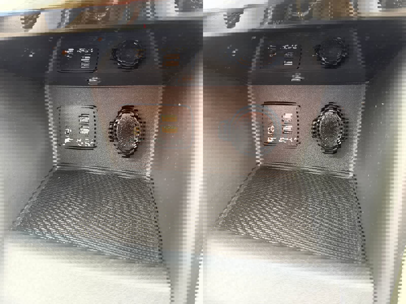 Certified 2024 Subaru Forester Limited image 35