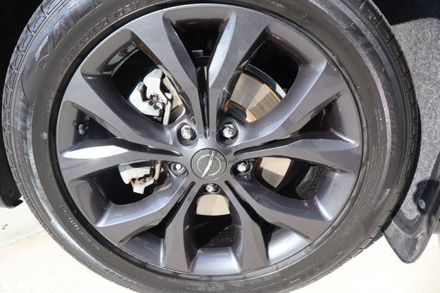 Used 2019 Chrysler Pacifica Limited FWD image 55