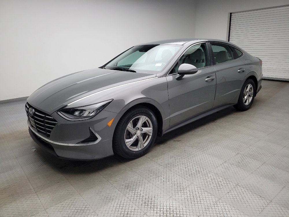 Used 2022 Hyundai Sonata SE image 2