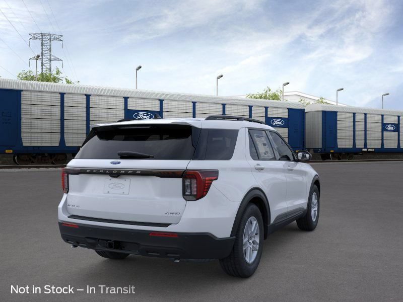 New 2026 Ford Explorer Active AWD/4WD image 8