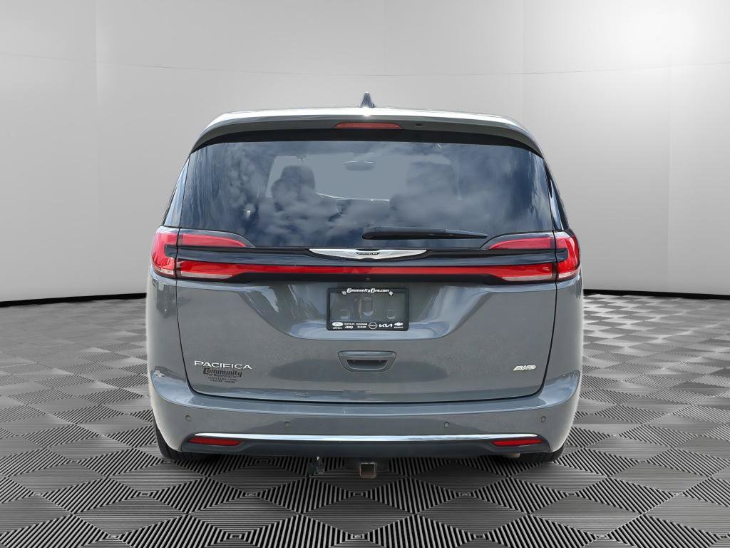 Used 2023 Chrysler Pacifica Touring-L AWD/4WD image 6