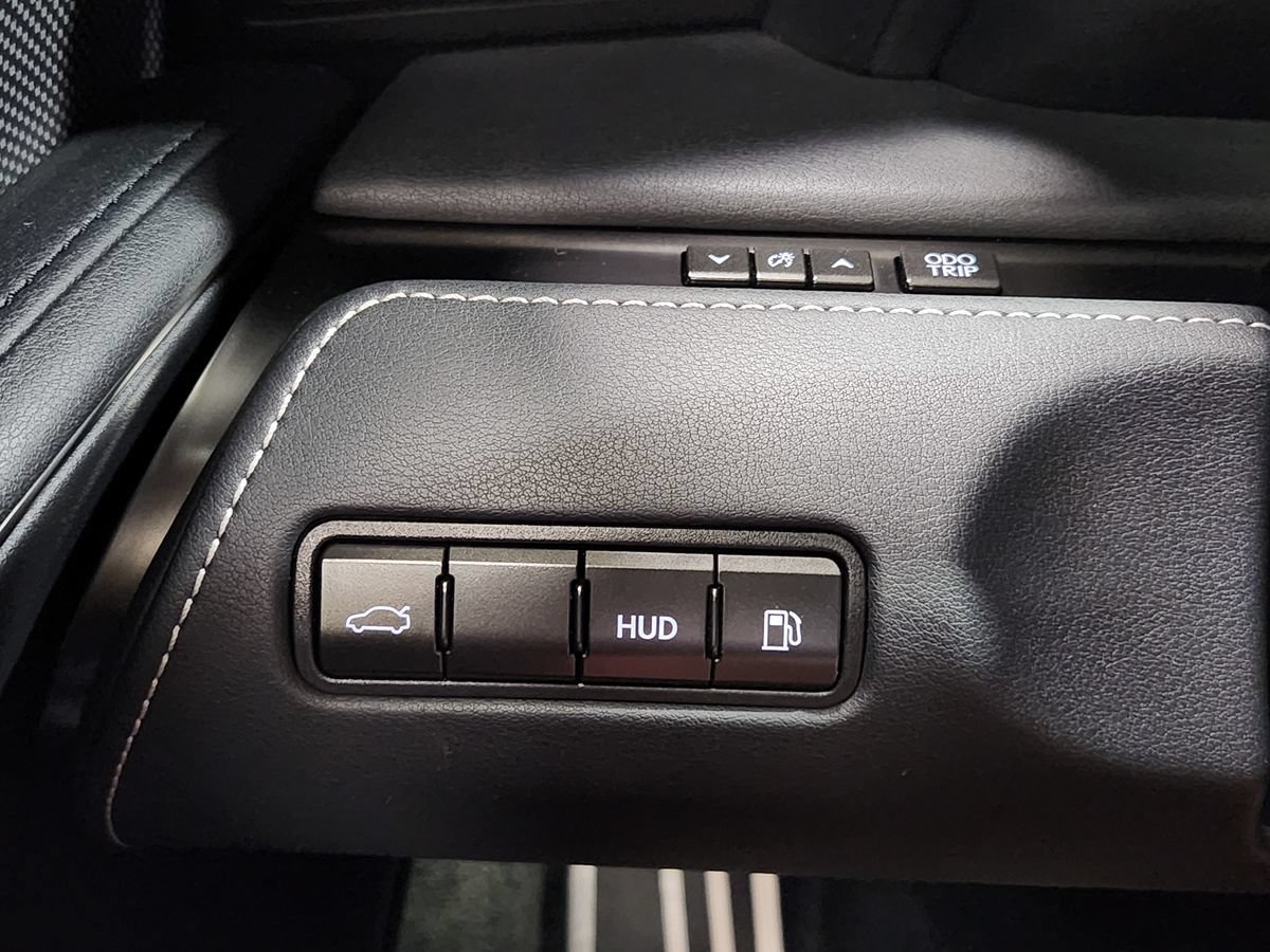Used 2021 Lexus LC 500 Convertible w/ Touring Package RWD image 43