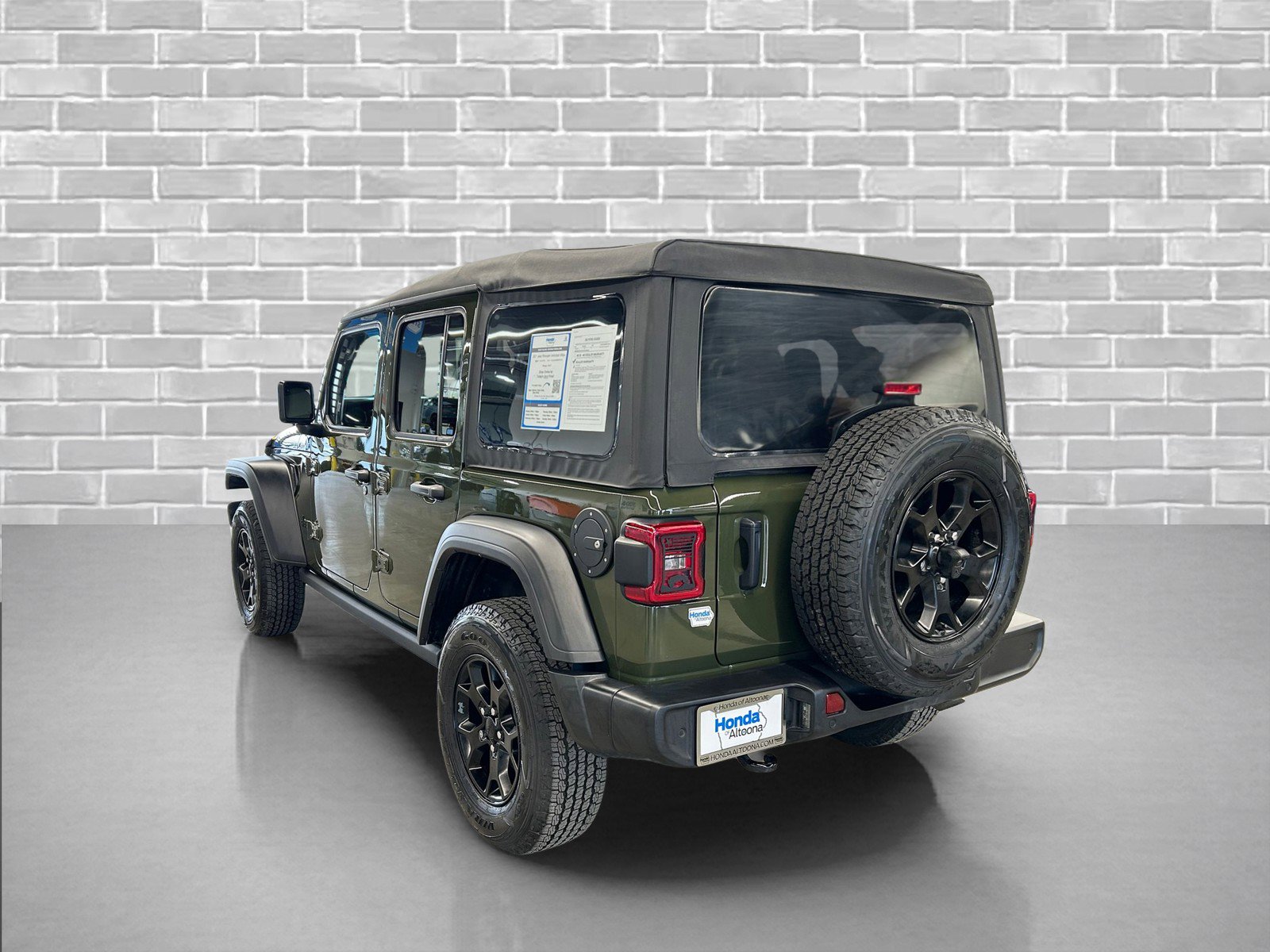 Used 2021 Jeep Wrangler Unlimited Sport image 3