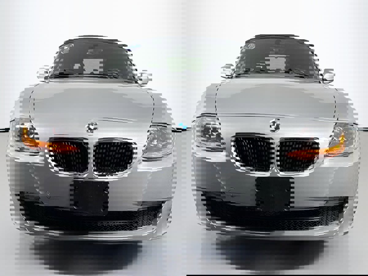 Used 2007 BMW Z4 3.0i image 3